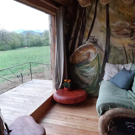 Farm stay Les Insolites Du Vercors Saint-Paul-les-Monestier