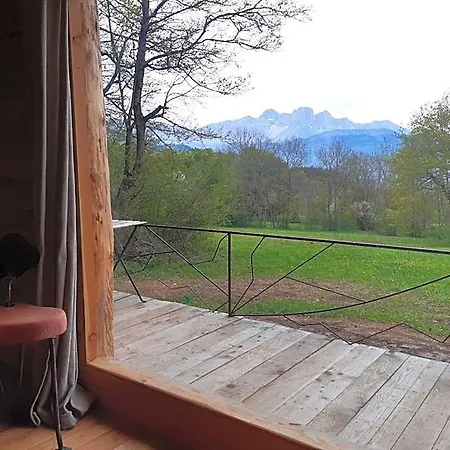Les Insolites Du Vercors Çiftlik konaklama Saint-Paul-lès-Monestier